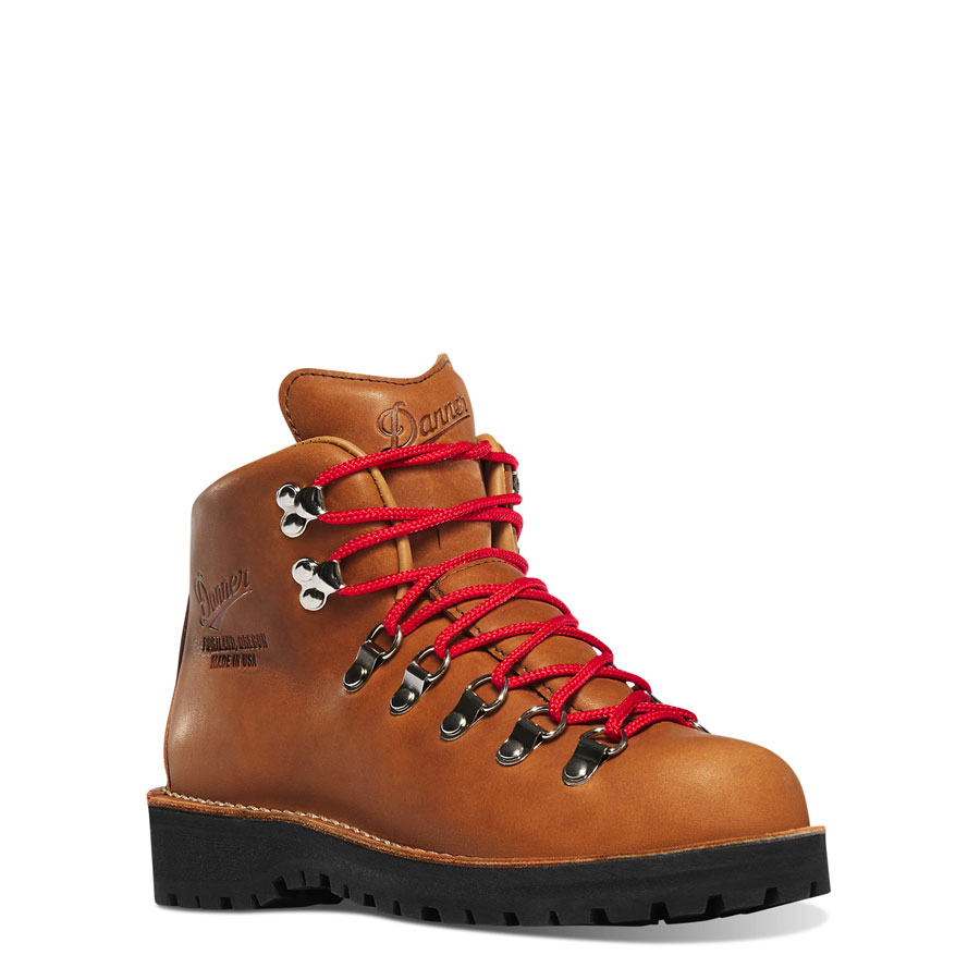 Danner women's mountain outlet light cascade hiking boot