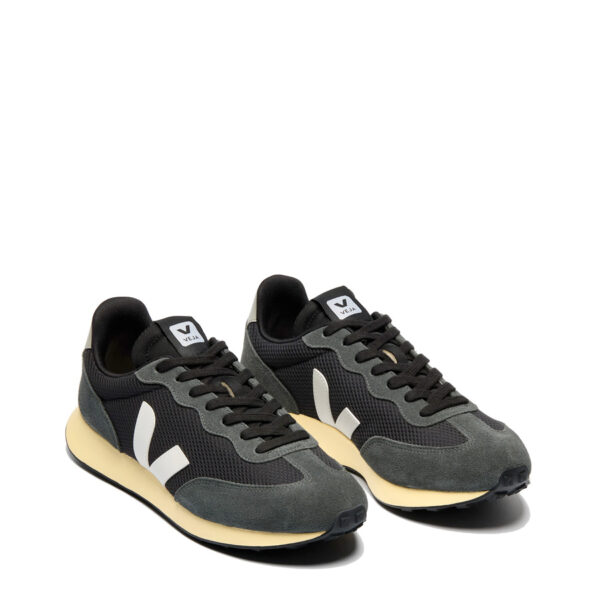 Veja Rio Branco II Alvm Black/White Women's
