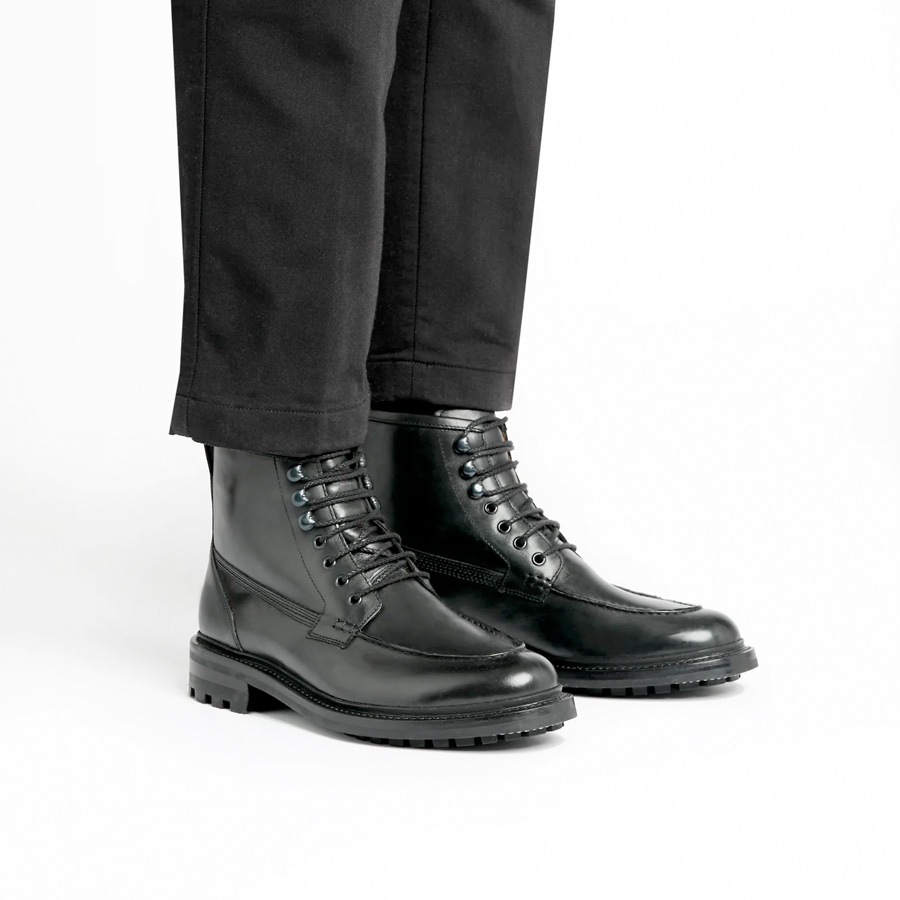 G.H.Bass Chase Moc Toe Boot Black Men's – Rowan Sky